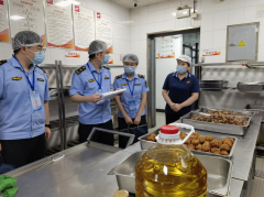 市场监管部分严酷落实24小时值班轨制